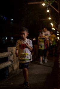 BIB: 10006
                            <button type="button" onclick="openModal(21807215)" class="btn btn-primary btn-sm float-right btn-popup" data-toggle="modal" data-target=".modal-high-quality">
                        <i class="fas fa-shopping-cart"></i> Add to Cart
                    </button>
                                            <button type="button" onclick="isThisMe(21807215, true)" class="btn btn-success btn-sm float-right btn-popup btn-isme hidden" data-toggle="tooltip" data-placement="bottom" title="นี่คือรูปของคุณใช่ไหม คลิกที่นี่เพื่อเอาเข้าอัลบั้ม">
                        <i class="fas fa-plus"></i> Add to album
                    </button>
                    <button type="button" onclick="isThisMe(21807215, false)" class="btn btn-warning btn-sm float-right btn-popup btn-isnotme hidden">
                        <i class="fas fa-ban"></i> Remove from album
                    </button>